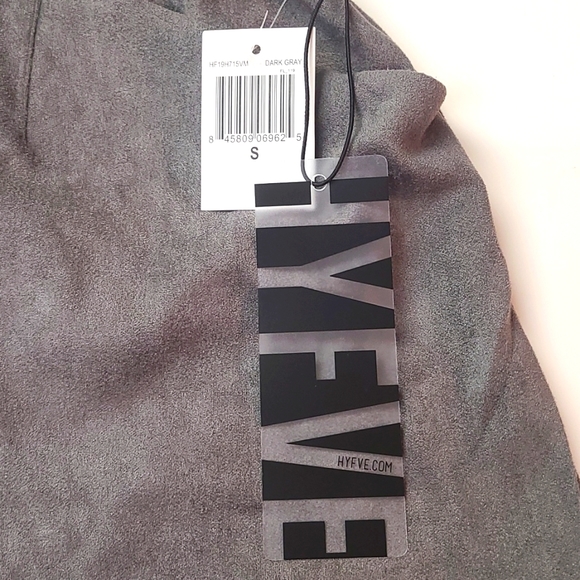 HYFVE Skirt - Picture 2 of 3